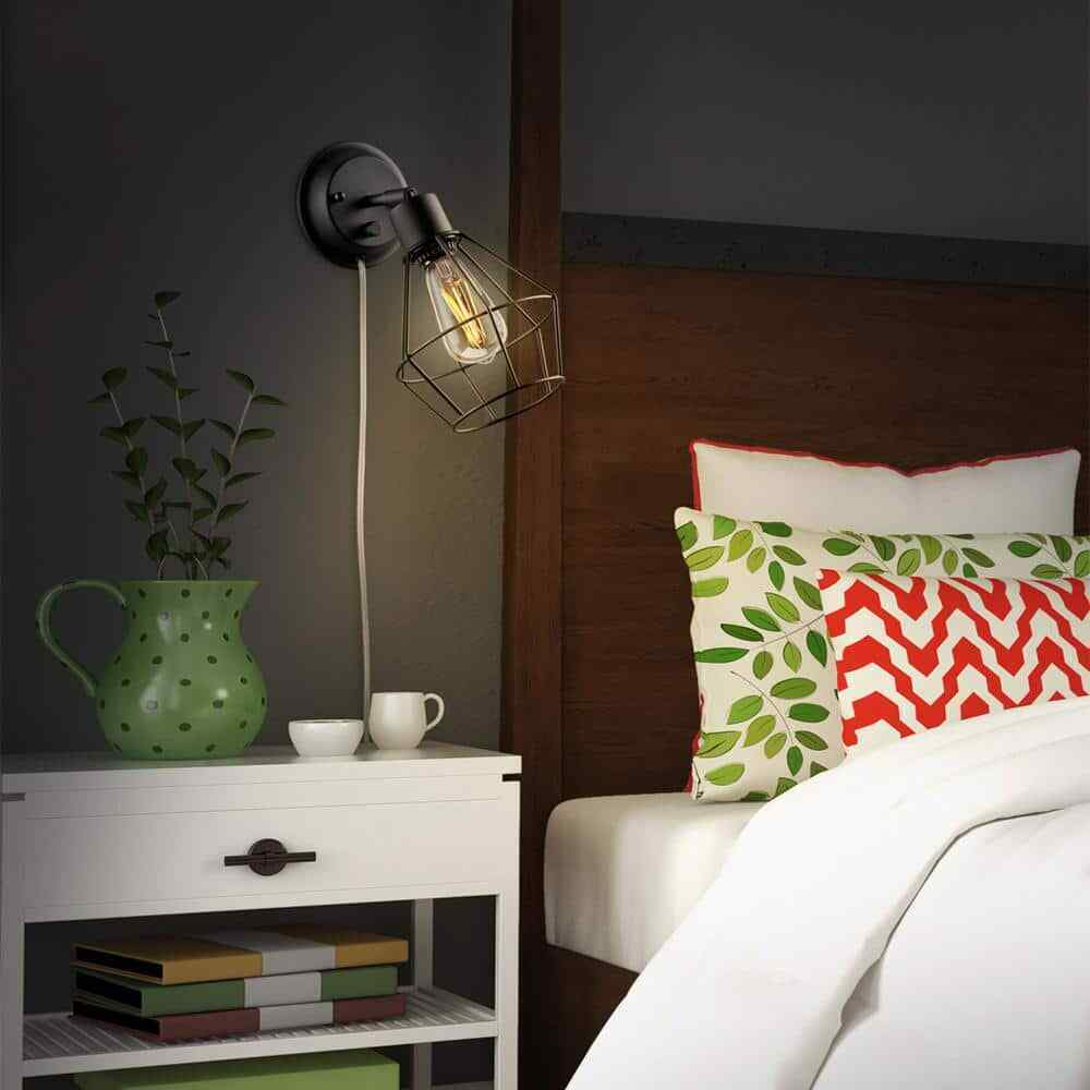 Globe Electric Evans 1-Light Matte Black Plug-In or Hardwire Wall Sconce