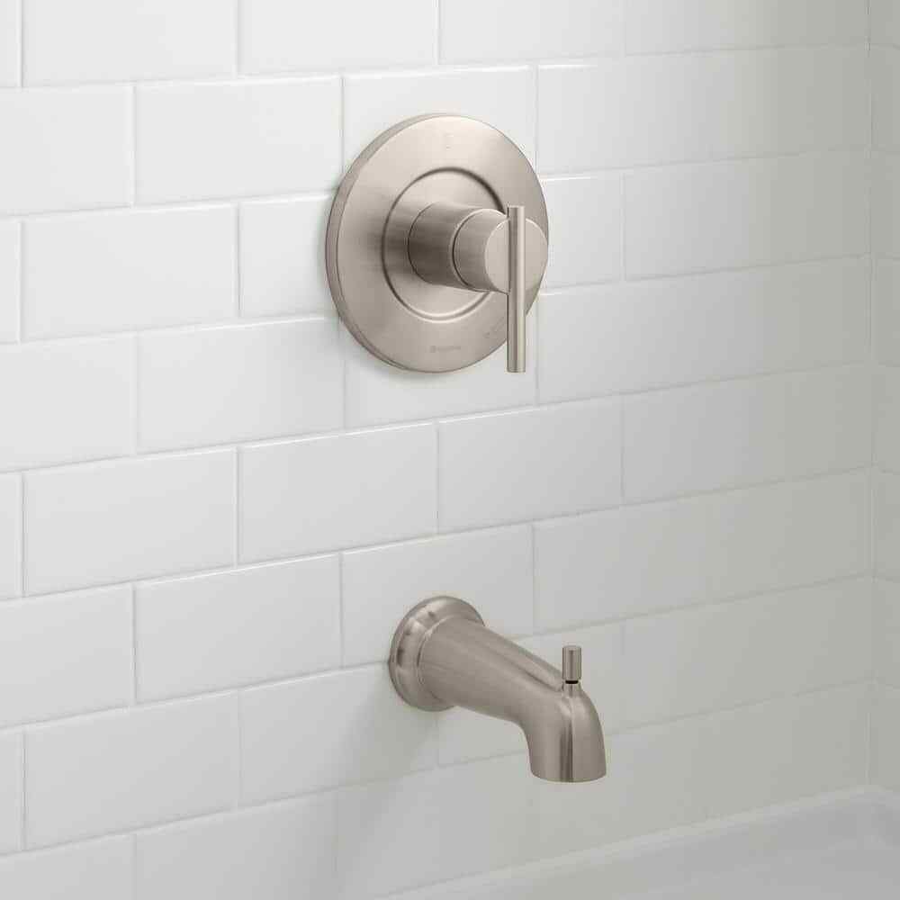 Glacier Bay Dorind Single-Handle 1-Spray Tub and Shower Faucet 1.8 GPM