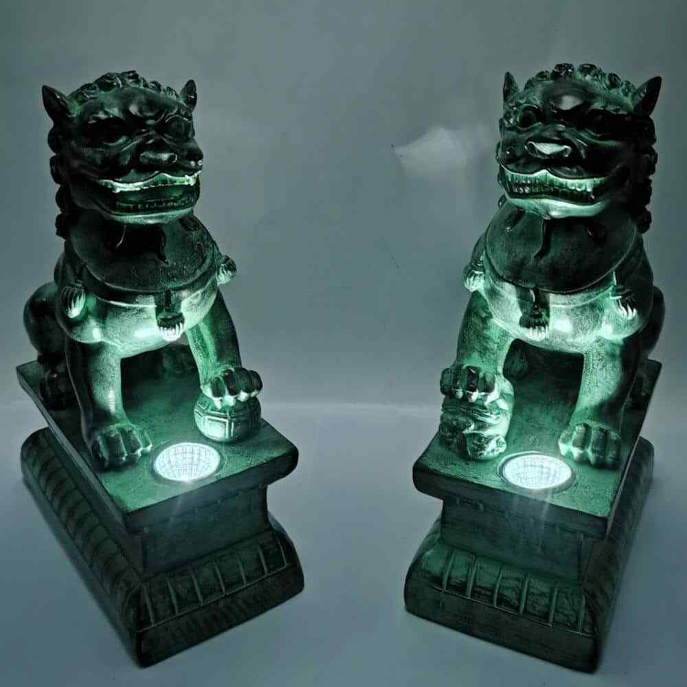 2-Light Integrated LED Solar Powered Asian Guardian Lions Statuary2-Pack