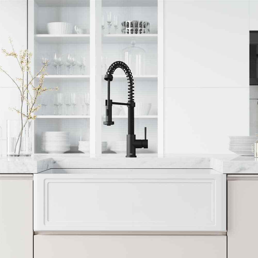 VIGO Edison Single Handle Pull-Down Sprayer Kitchen Faucet in Matte Black