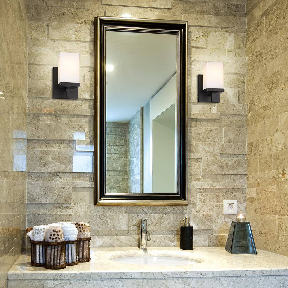 Golden Lighting Maddox 1-Light Matte Black Vanity Light DDDD-BA1 BLK-OP