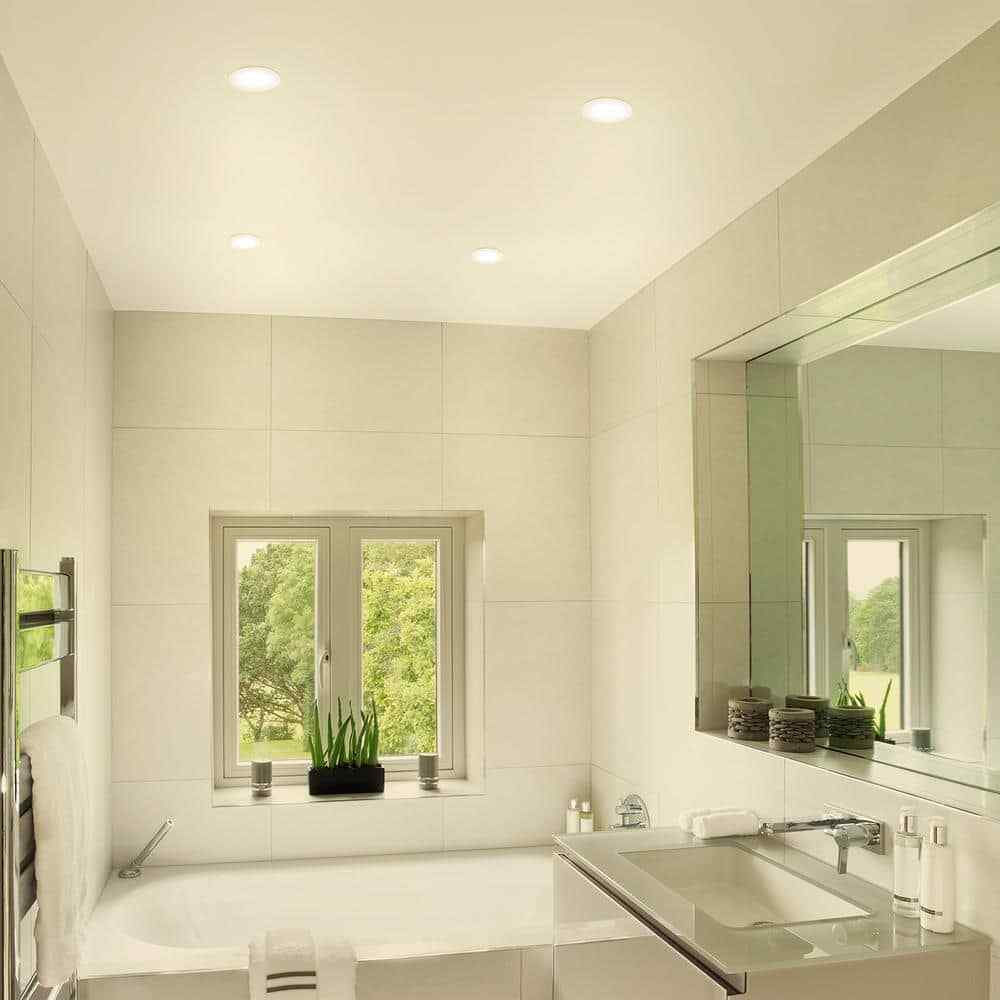 Commercial Electric 8 in. Canless Integrated LED Recessed Light Kit