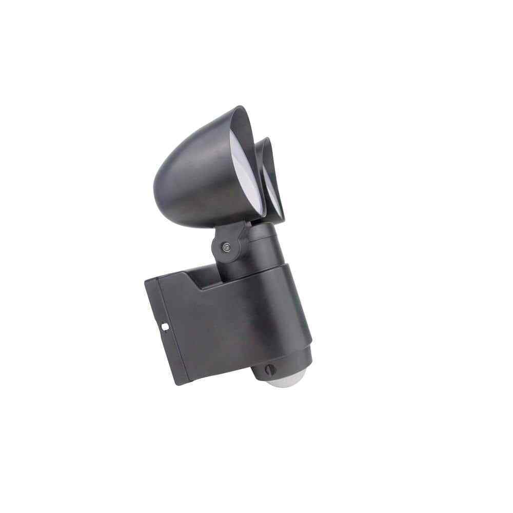 Spitzer 800 Lumens Dual Head Battery Powered Motion Activated LED Flood Light