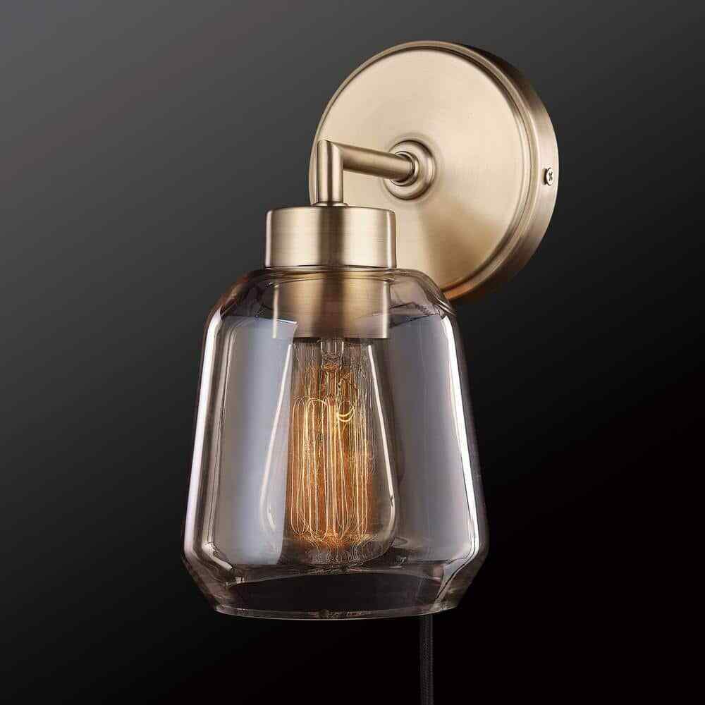 Globe Electric Salma 1-Light Matte Brass Wall Sconce w/ Smoked Amber Glass Shade