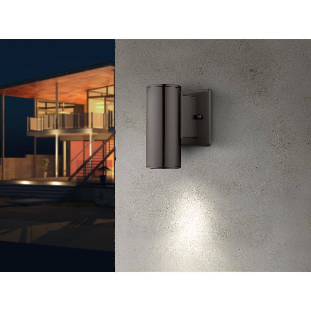 Eglo Riga 4.25 in. W x 6 in. H 1-Light Black Hardwired Outdoor Wall Sconce