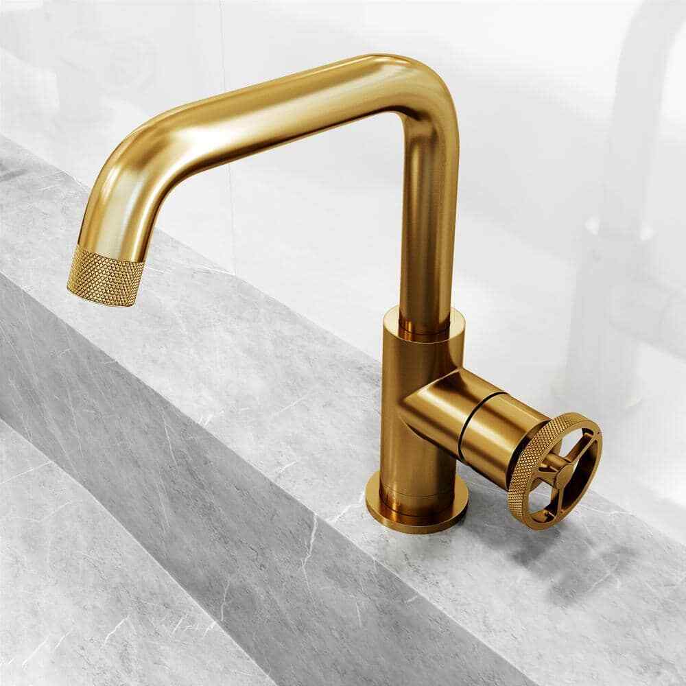 VIGO Cass Single Handle Single-Hole Bathroom Faucet in Matte Brushed Gold