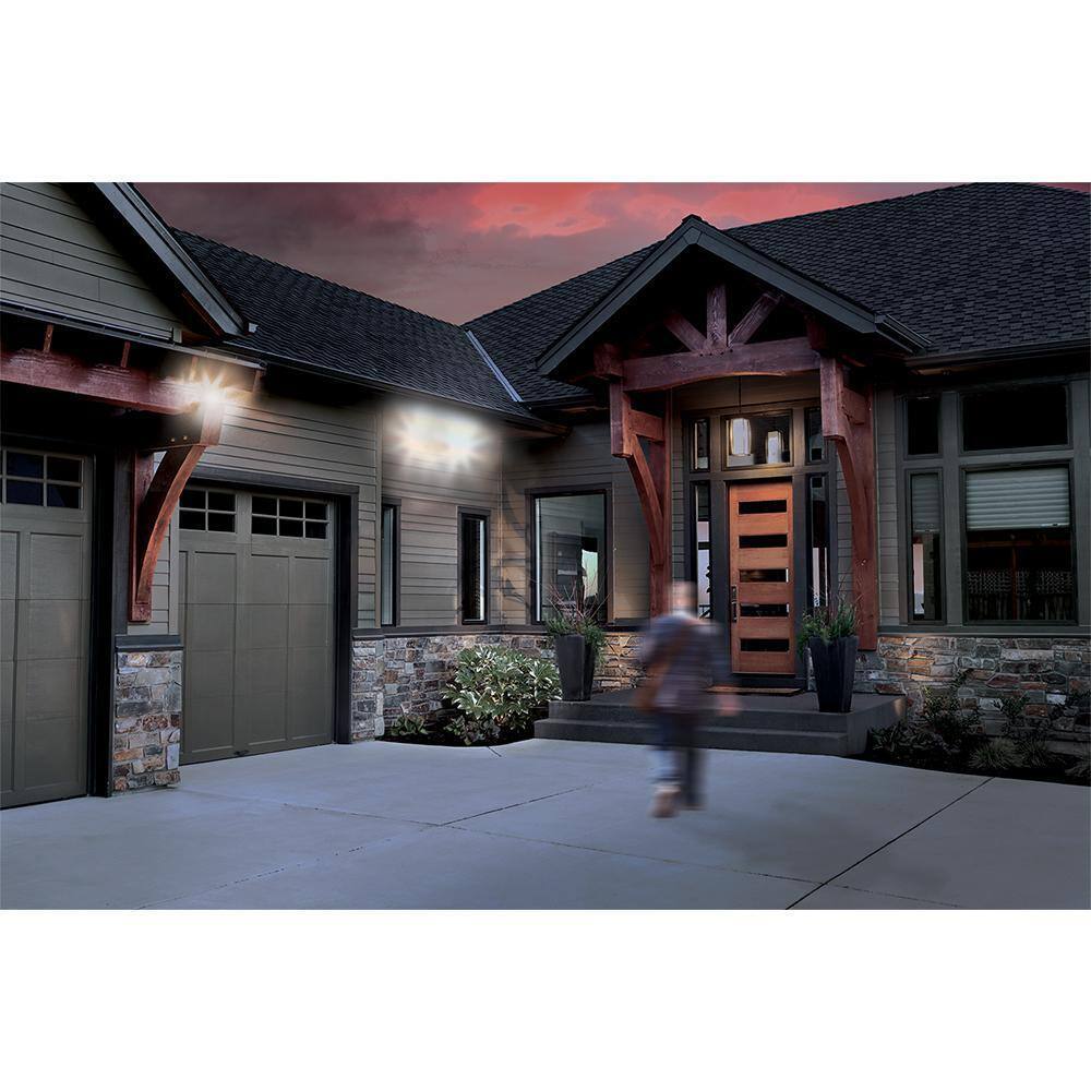 HALO 180-Degree Bronze Twin Head Motion Activated Outdoor Flood Light MS185