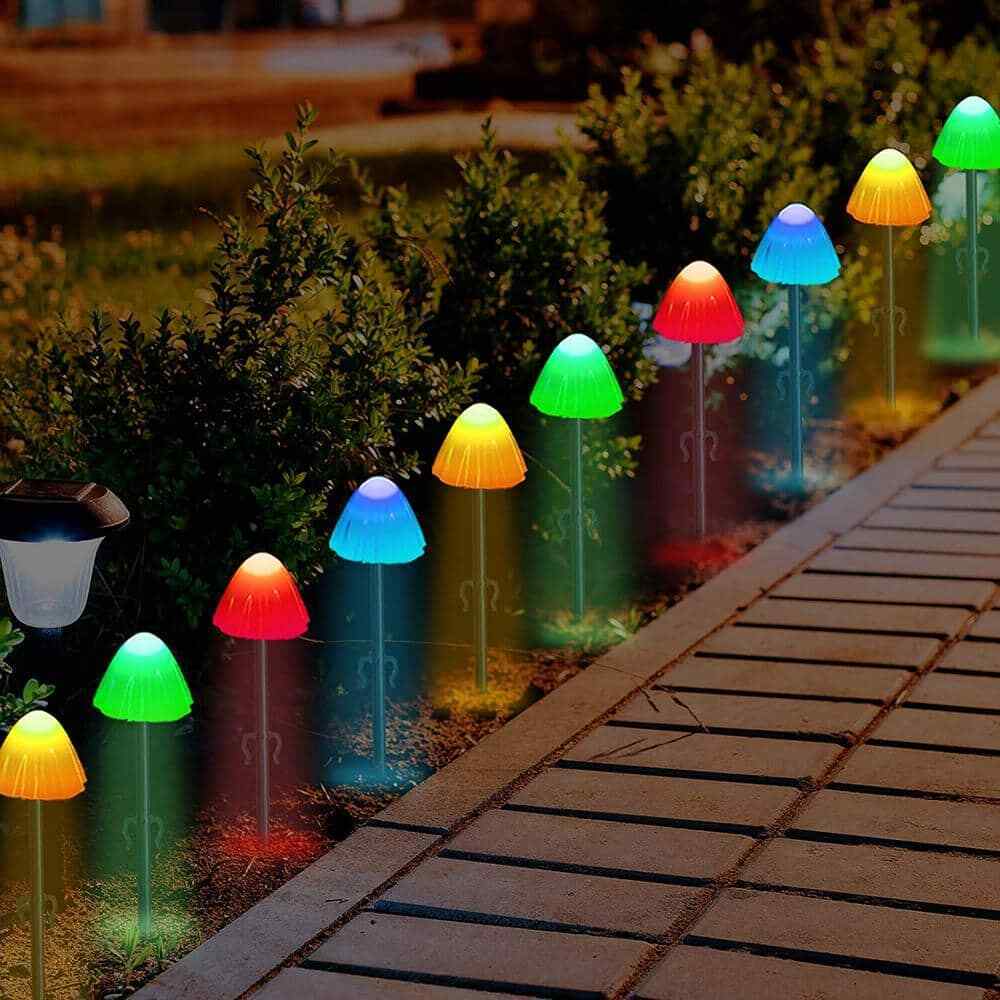 SOWAZ 20 LED 20 ft. Outdoor Solar Integrated LED Bulb String Light