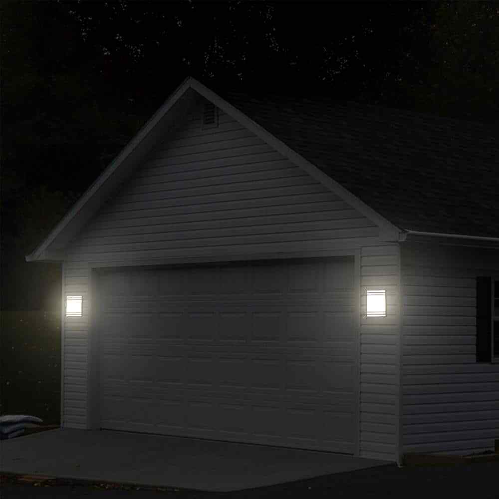 TECHKO Solar Integrated LED Outdoor Sconce Amber or White Light SSL-303