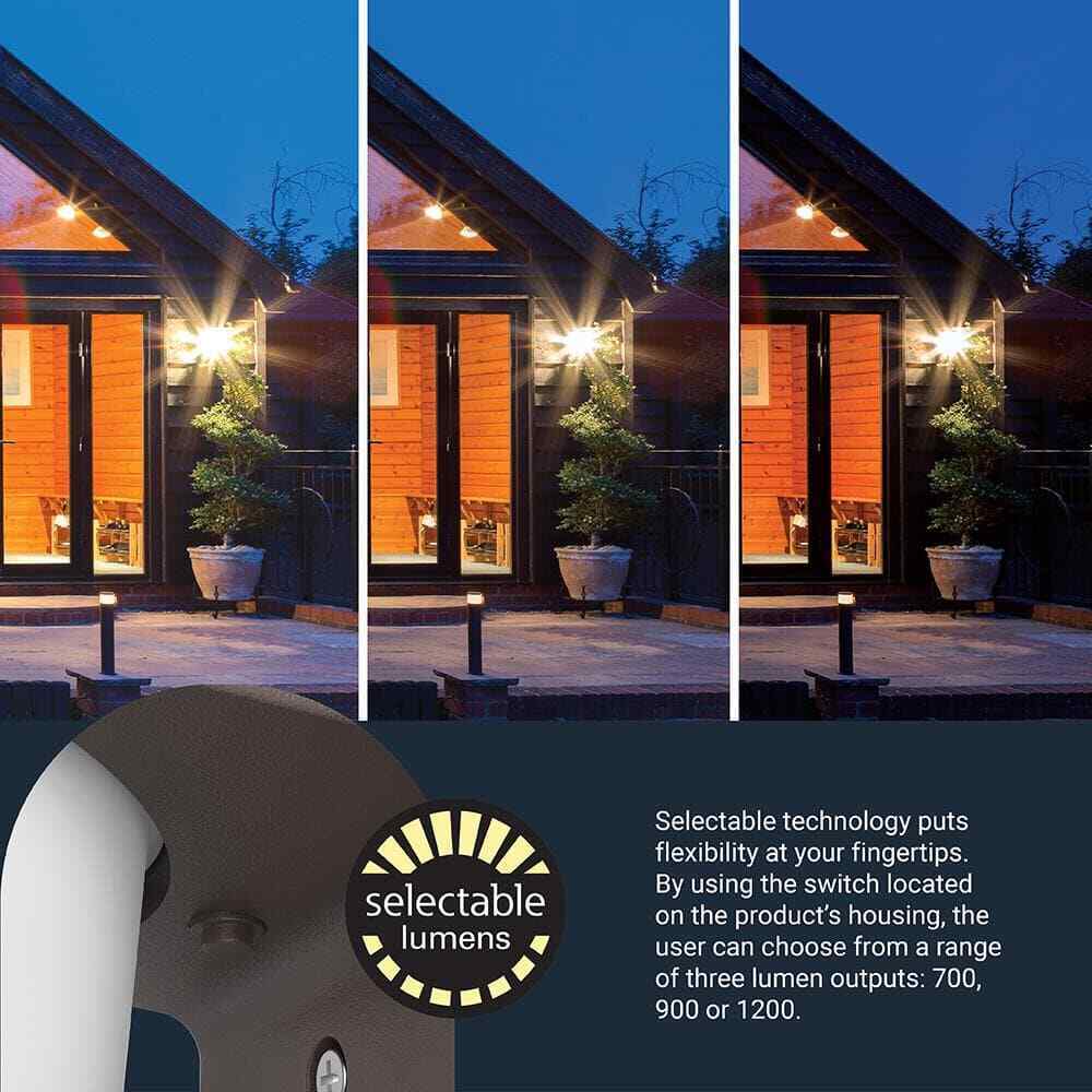 HALO FE 1-Light Bronze LED Outdoor Lantern Sconce with Dusk to Dawn FE12S40FDB