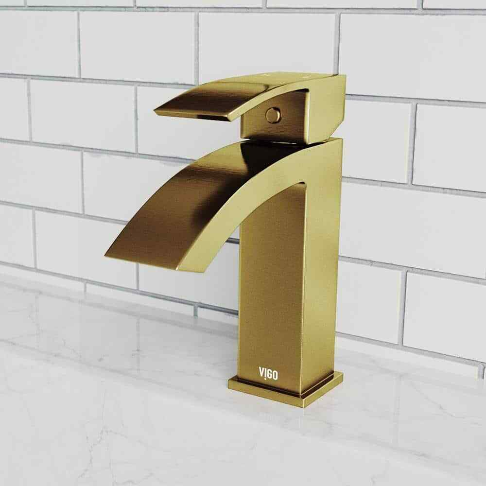 VIGO Satro Single Handle Single-Hole Bathroom Faucet in Matte Brushed Gold