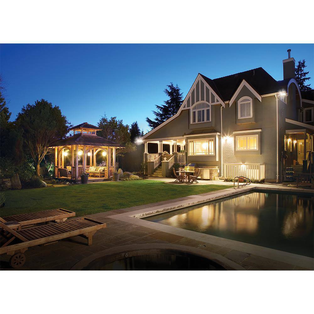 HALO 180-Degree Bronze Twin Head Motion Activated Outdoor Flood Light MS185