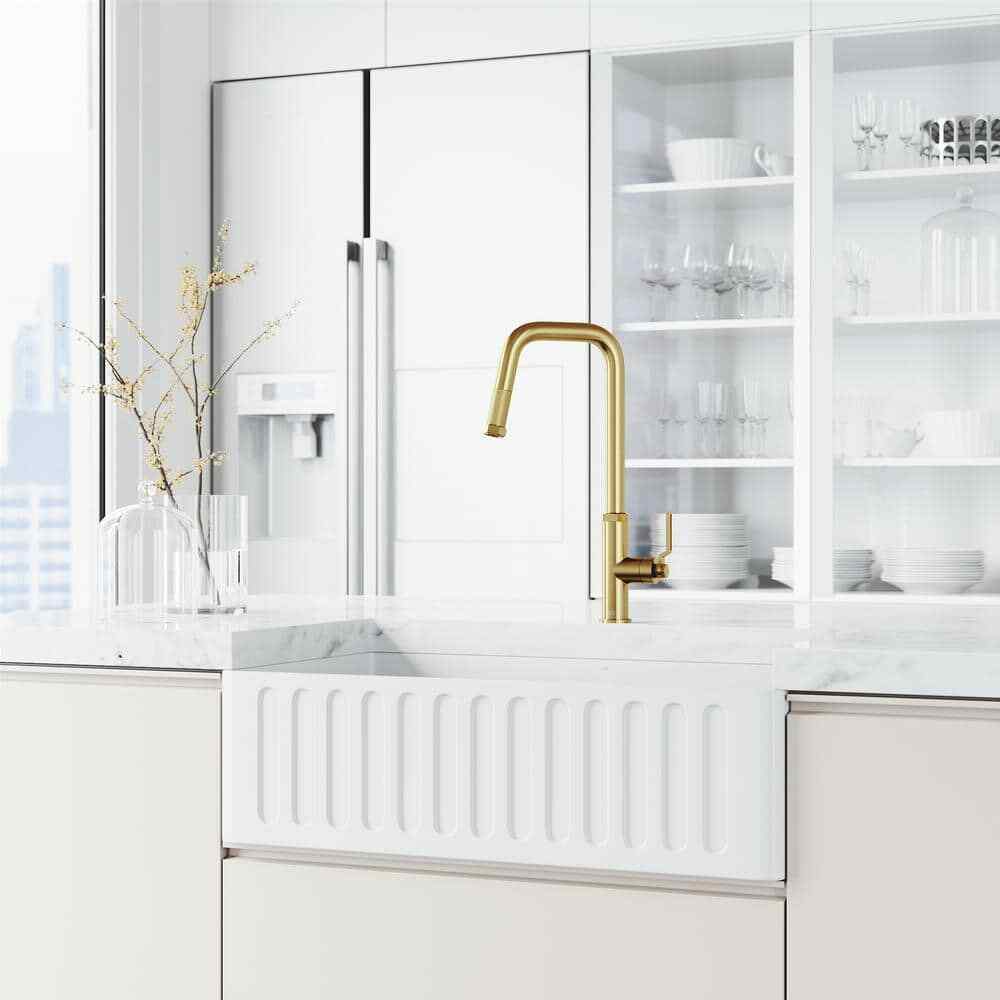 VIGO Hart Angular Single Handle Pull-Down Kitchen Faucet in Matte Brushed Gold