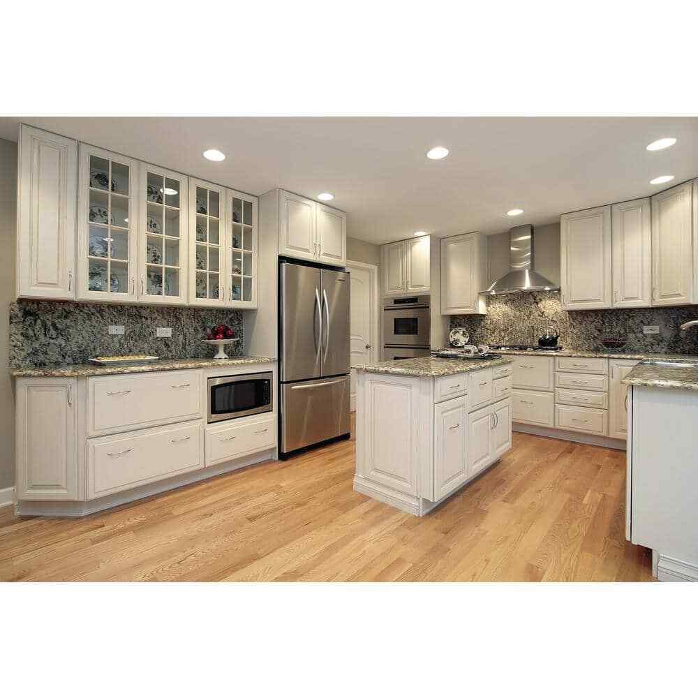 Juno Contractor Select 6RLD 6 in. 3000K 700 Lumens LED White Recessed Light Trim