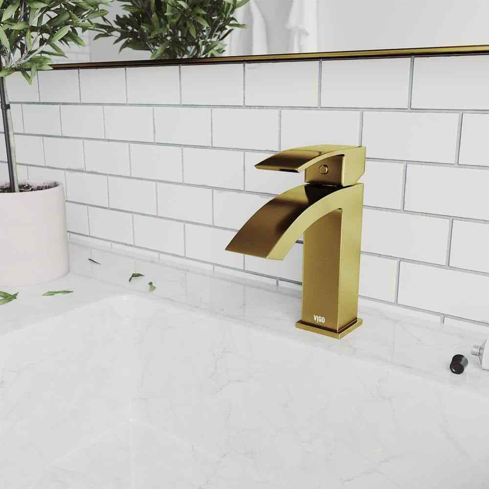 VIGO Satro Single Handle Single-Hole Bathroom Faucet in Matte Brushed Gold