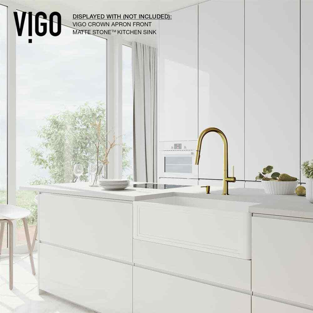 VIGO Greenwich Pull-Down Sprayer Kitchen Faucet w/ Soap Dispenser Brushed Gold