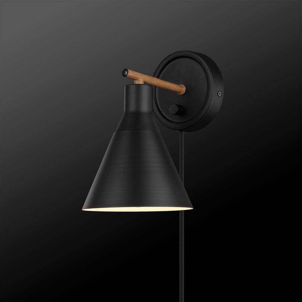 Globe Electric Tristan 4.8 in. Matte Black Plug-In or Hardwire Sconce