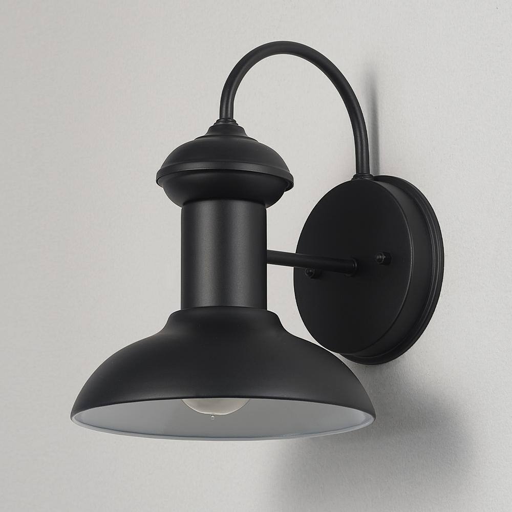 Globe Electric Martes Matte Black Industrial Indoor/Outdoor 1-Light Wall Sconce