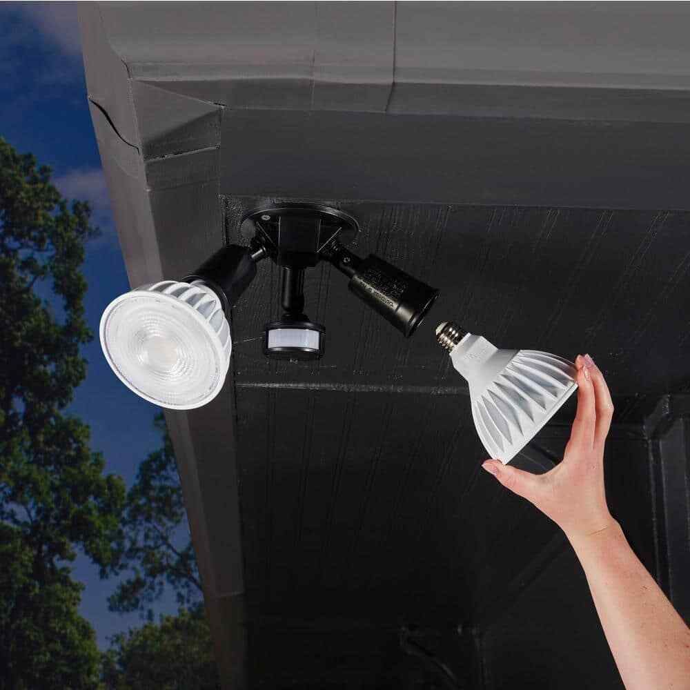 EcoSmart Equivalent PAR38 Dimmable Flood LED Light Bulb Selectable Color