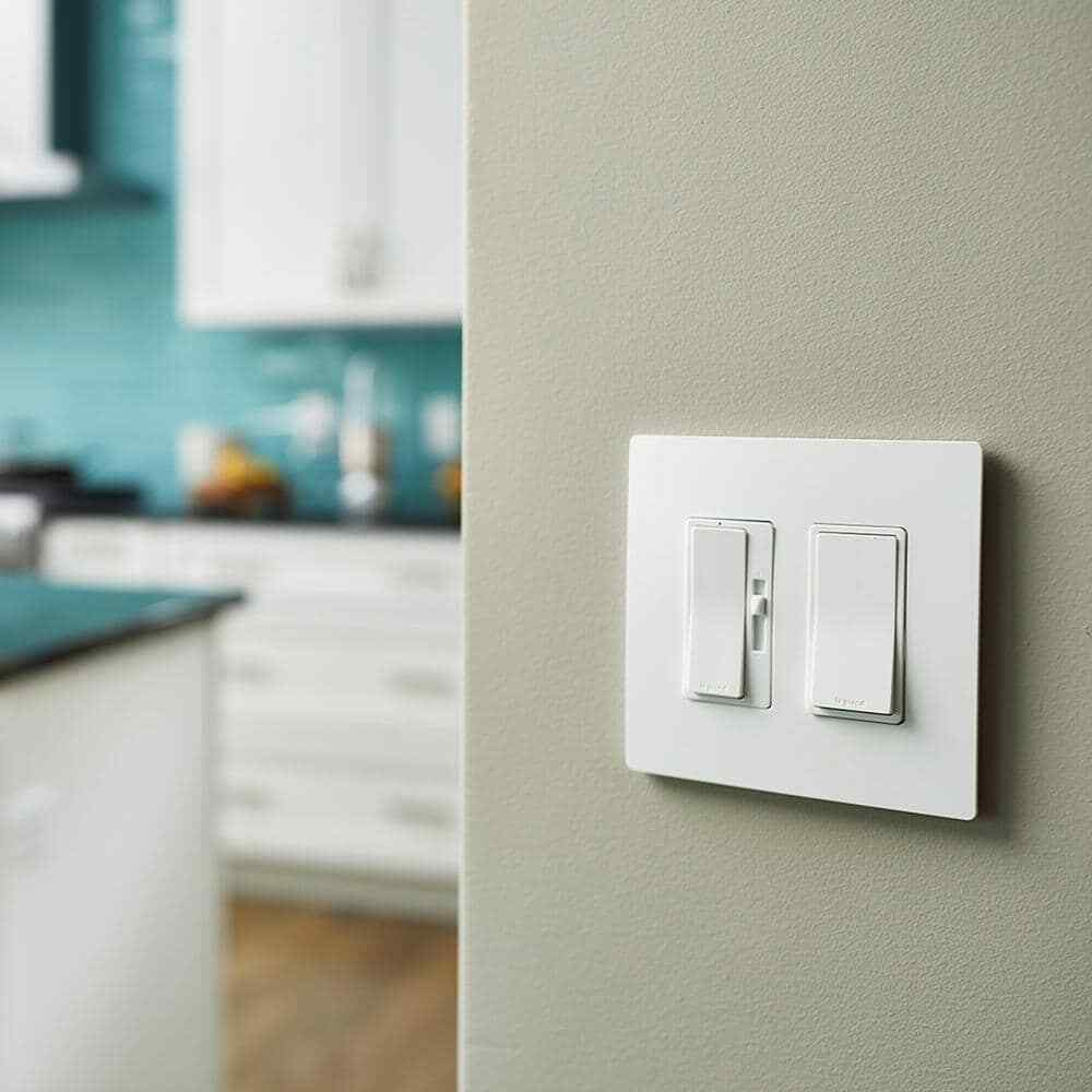 Legrand radiant 700 Watt Single Pole/3-Way Incandescent Dimmer