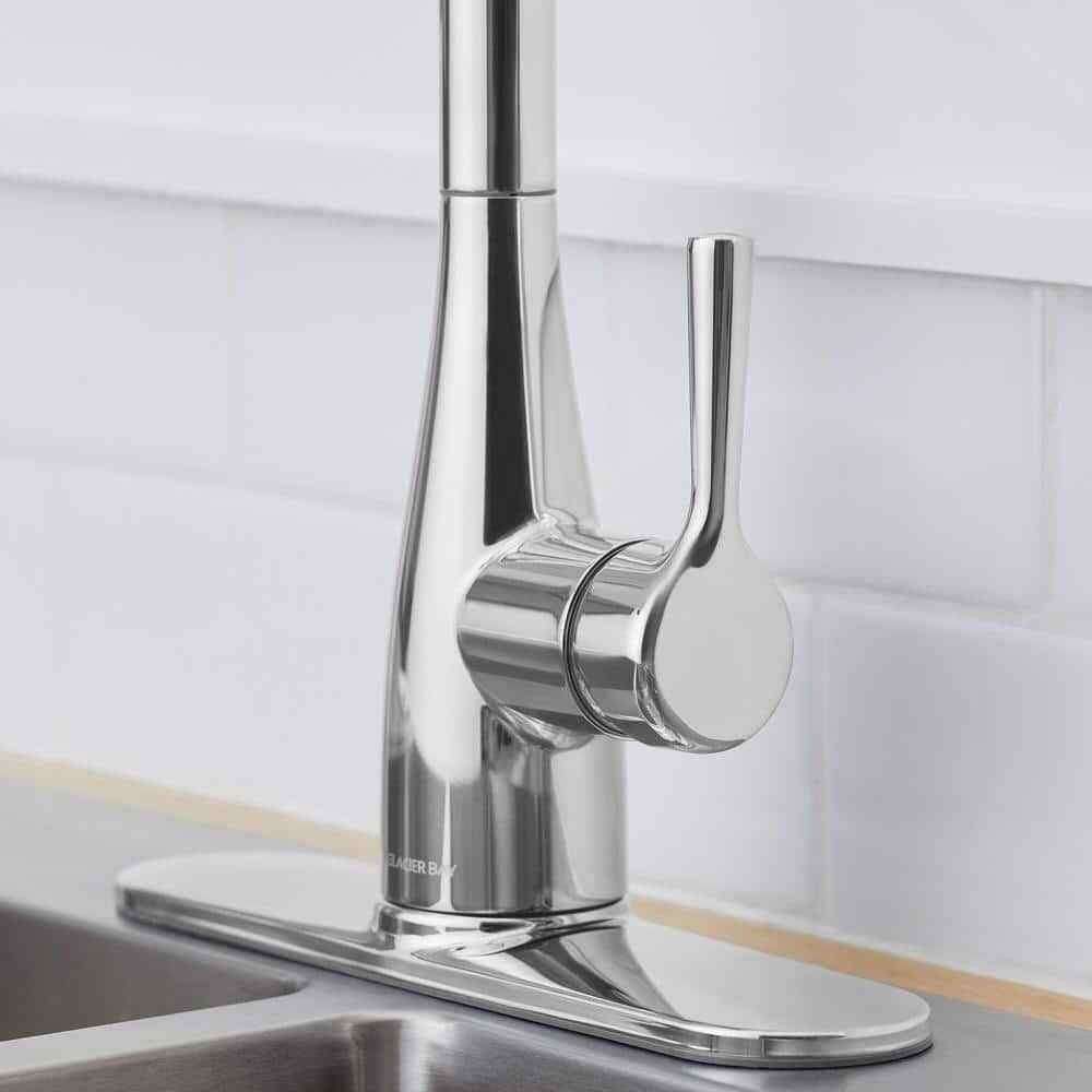 Glacier Bay Sadira Single-Handle Pull-Down Kitchen Faucet in Polished Chrome