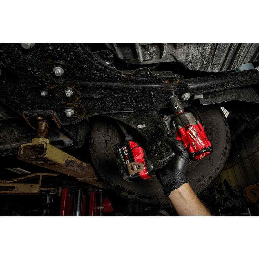Milwaukee SHOCKWAVE 1/2 in. Drive Metric 6 Point Impact Socket Set 29-Piece