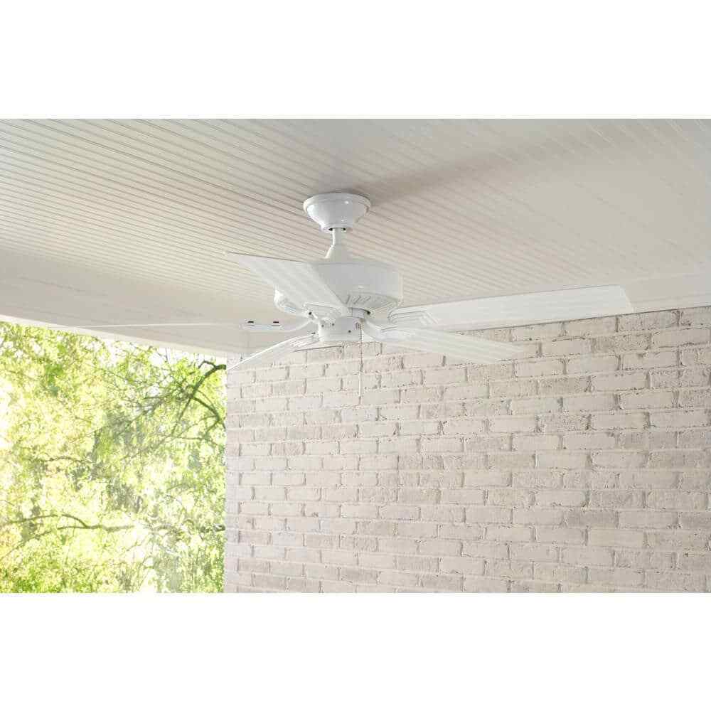 Hampton Bay Barrow Island 52 in. Indoor/Outdoor Wet Rated White Ceiling fan