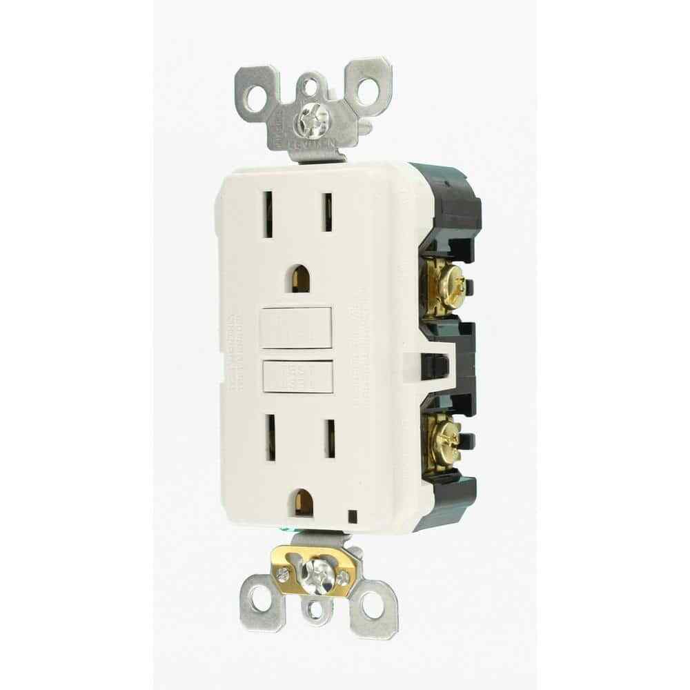 Leviton 15 Amp Self-Test SmartlockPro Slim Duplex GFCI Outlet White