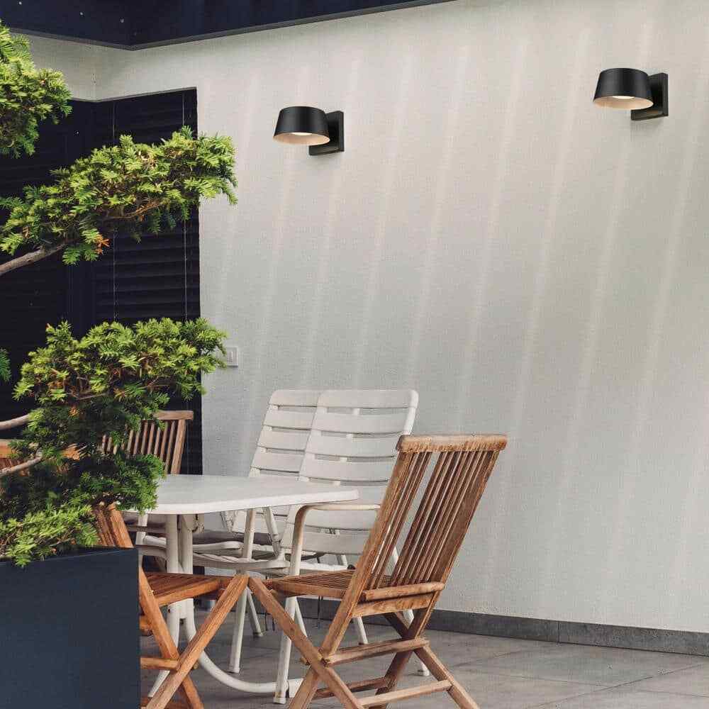 Globe Electric Maisel Matte Black Indoor/Outdoor Integrated LED Wall Sconce
