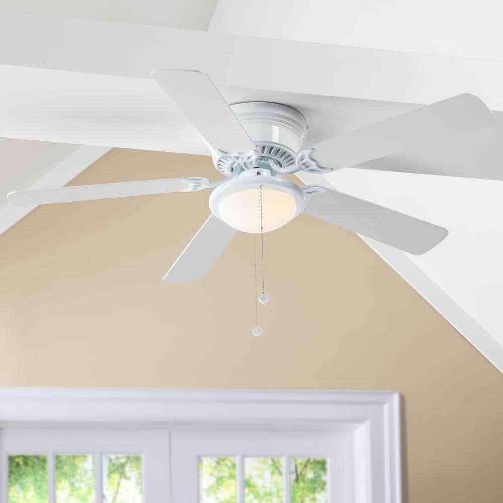 Hugger 52 in. LED Indoor White Ceiling Fan with Light Kit AL383LED-WH