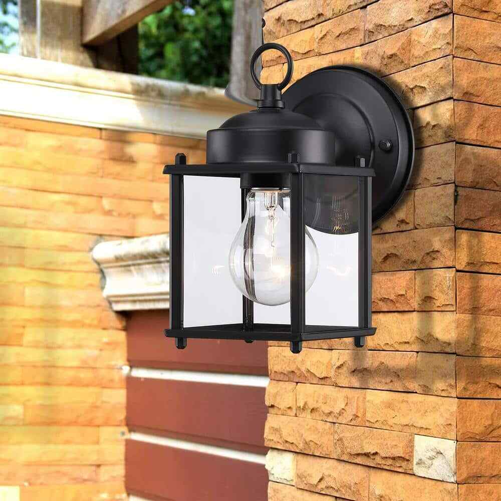 Hukoro 2-Pack 1-Light Outdoor Wall Light with Matte Black and Clear Glass Shade