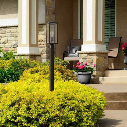 Globe Electric Bowery 1-Light Matte Black Outdoor Lamp Post Light Fixturee