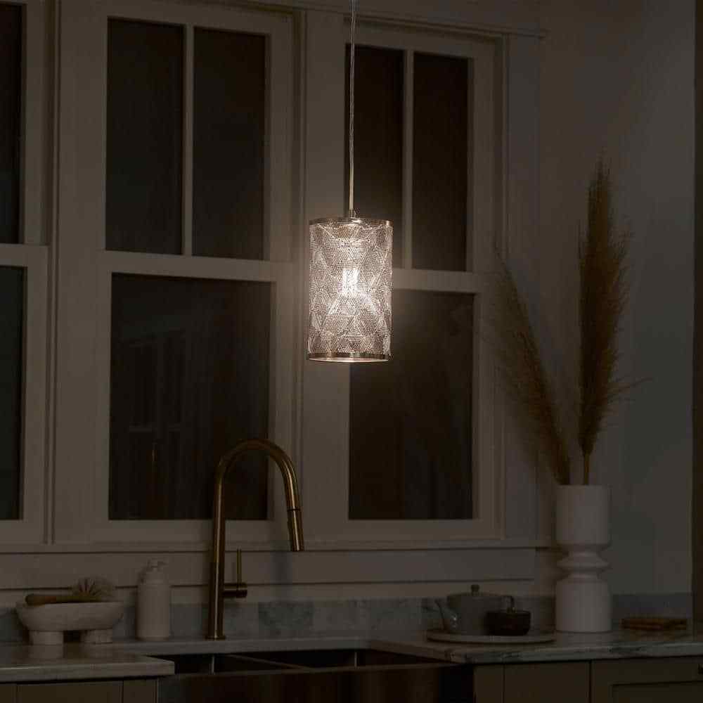 River of Goods Sofia 1-Light Gold Metal Pendant Light With Metal Shade