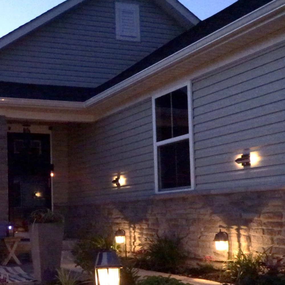 GAMA SONIC Black Outdoor Solar Warm White LED Motion Sensing Security Light