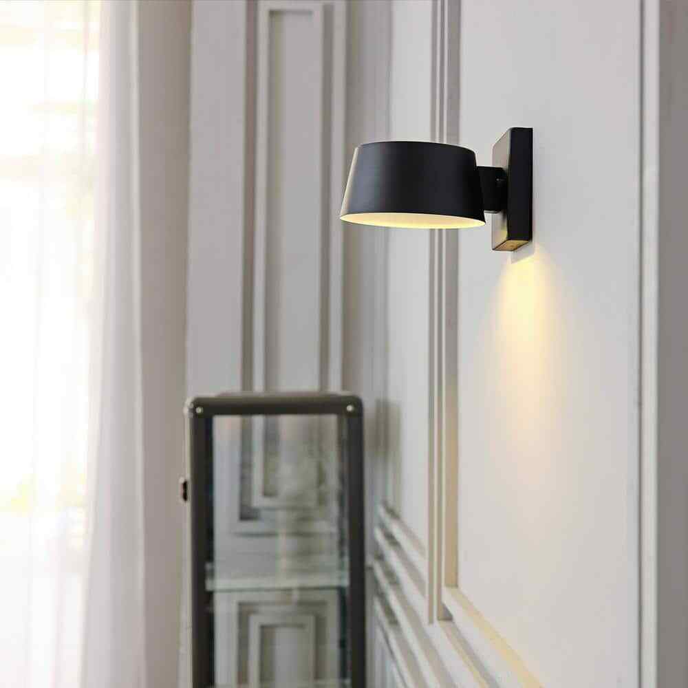 Globe Electric Maisel Matte Black Indoor/Outdoor Integrated LED Wall Sconce