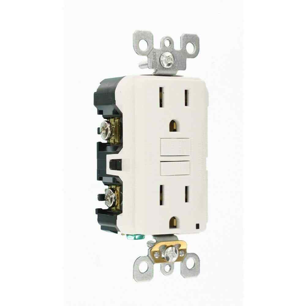 Leviton 15 Amp 125-Volt Duplex Self-Test Slim GFCI Outlet White 4-Pack