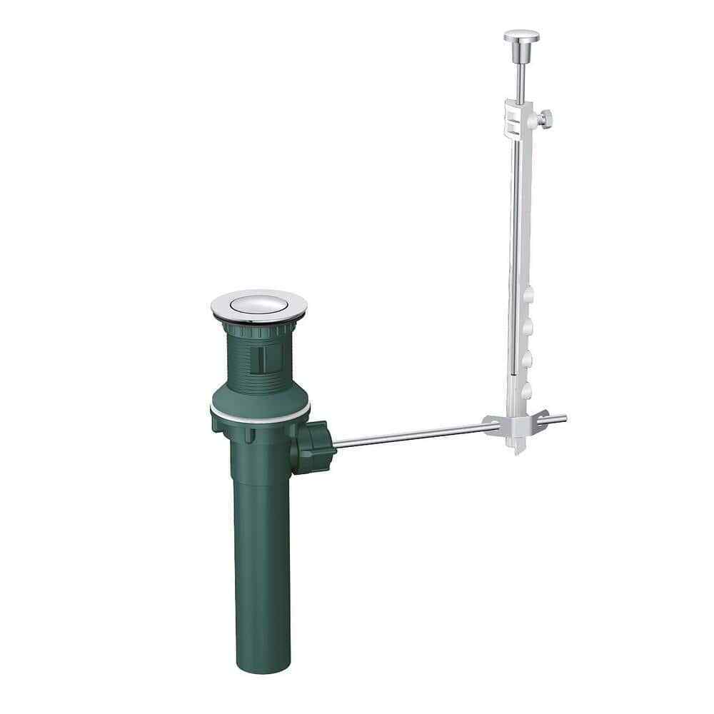 Garrick Single Hole Single Handle Bathroom Faucet in Polished Chrome