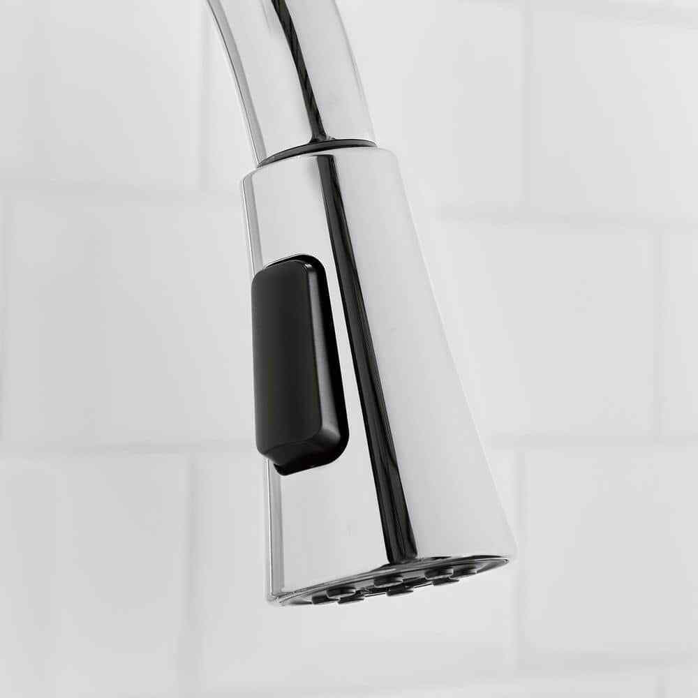 Glacier Bay McKenna Single-Handle Pull Down Sprayer Kitchen Faucet in Chrome