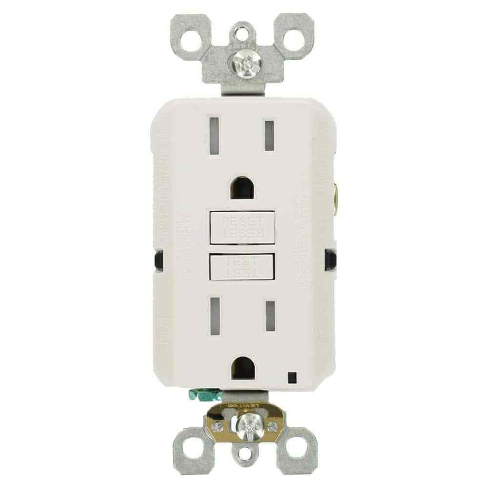 Leviton 15Amp SmartlockPro Slim Tamper Resistant GFCI Duplex Outlet White 3-Pack