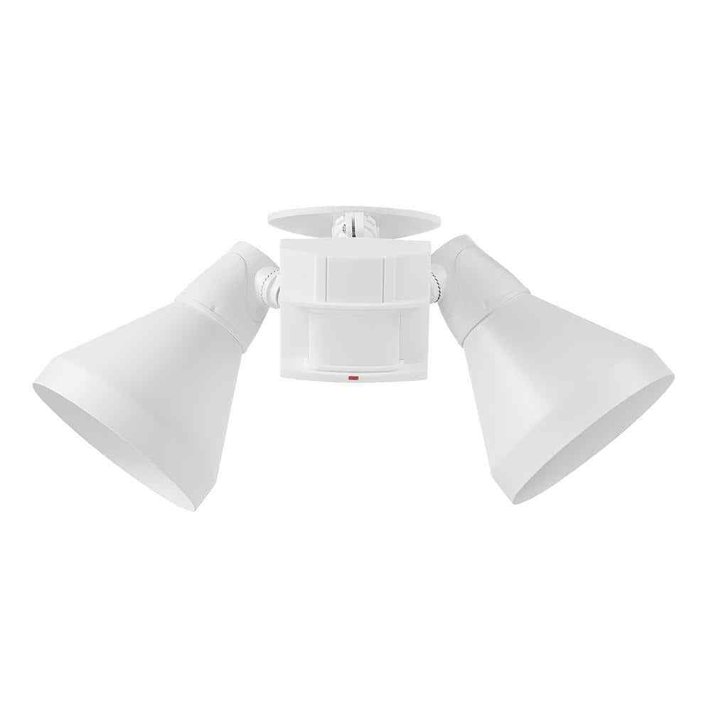 Defiant PAR 180-Degree White Motion Activated Wired 2-Head Security Flood Light