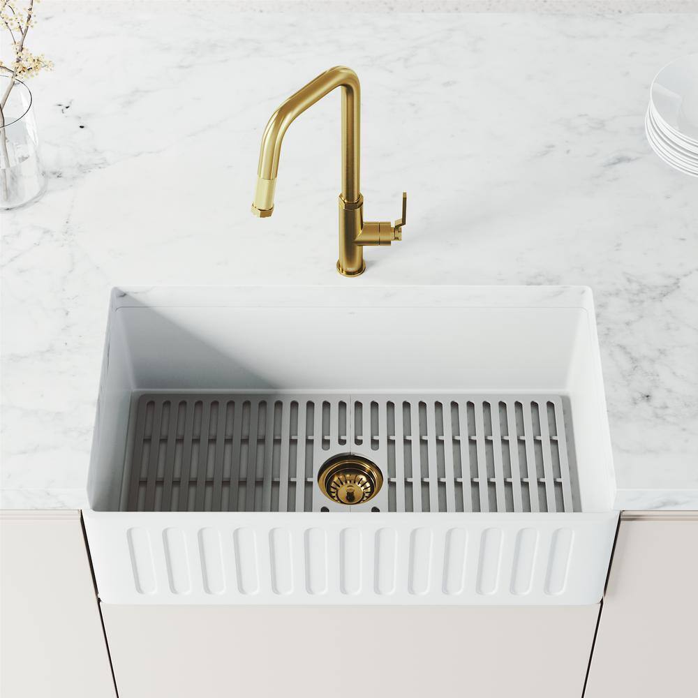 VIGO Hart Angular Single Handle Pull-Down Kitchen Faucet in Matte Brushed Gold