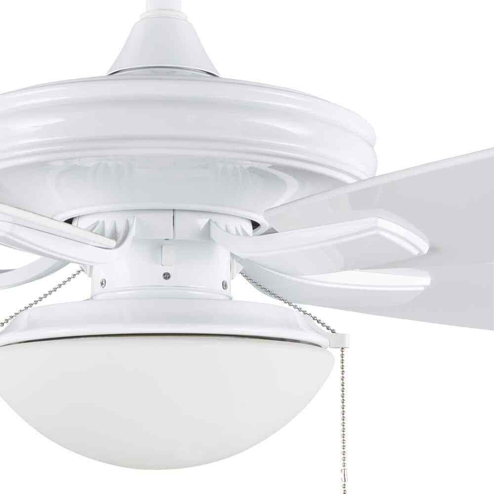 Hampton Bay Gazebo III 52 in. Indoor Outdoor Wet Rated White Ceiling Fan w Light