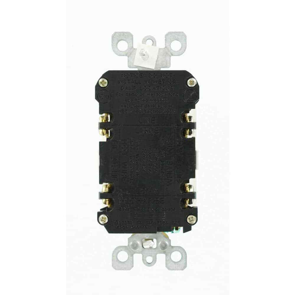 Leviton 15 Amp Self-Test SmartlockPro Slim Duplex GFCI Outlet White