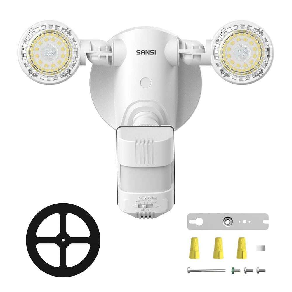 3000 Lumens 5000K White Motion Sensing Dusk to Dawn Integrated LED Flood Light